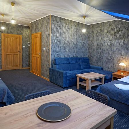 Apartments Alkantara Хшанув Екстер'єр фото