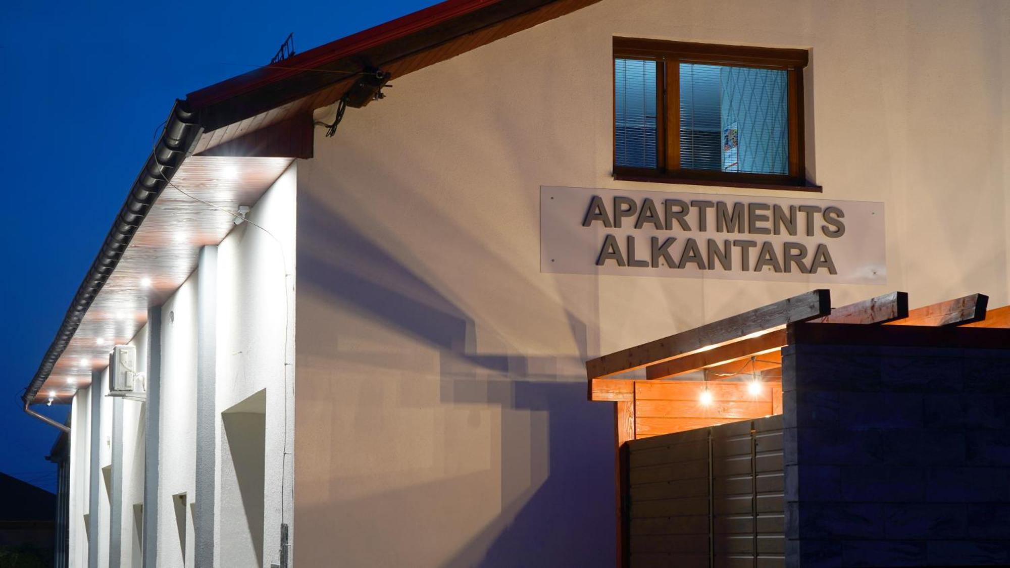 Apartments Alkantara Хшанув Екстер'єр фото